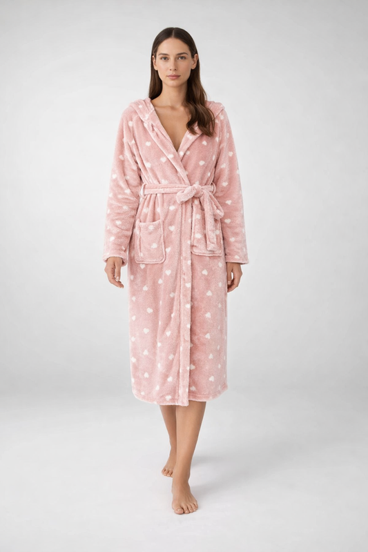 Różowy szlafrok z kapturem w serca z paskiem