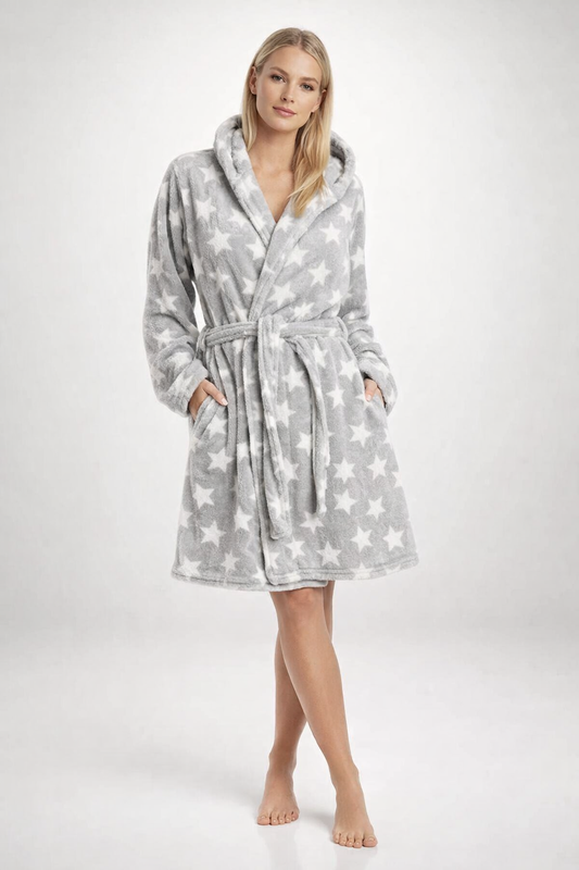 Szary szlafrok z kapturem w gwiazdki z paskiem